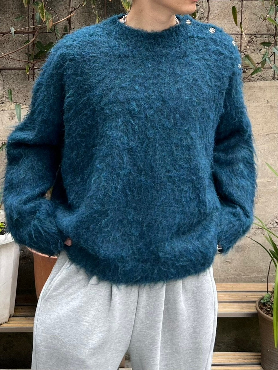 【Chikashitsu +】half off shoulder button knit (3color)