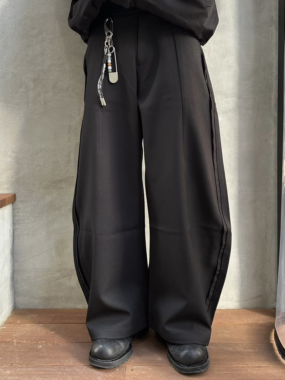 【youll】2tuck slit curve slacks