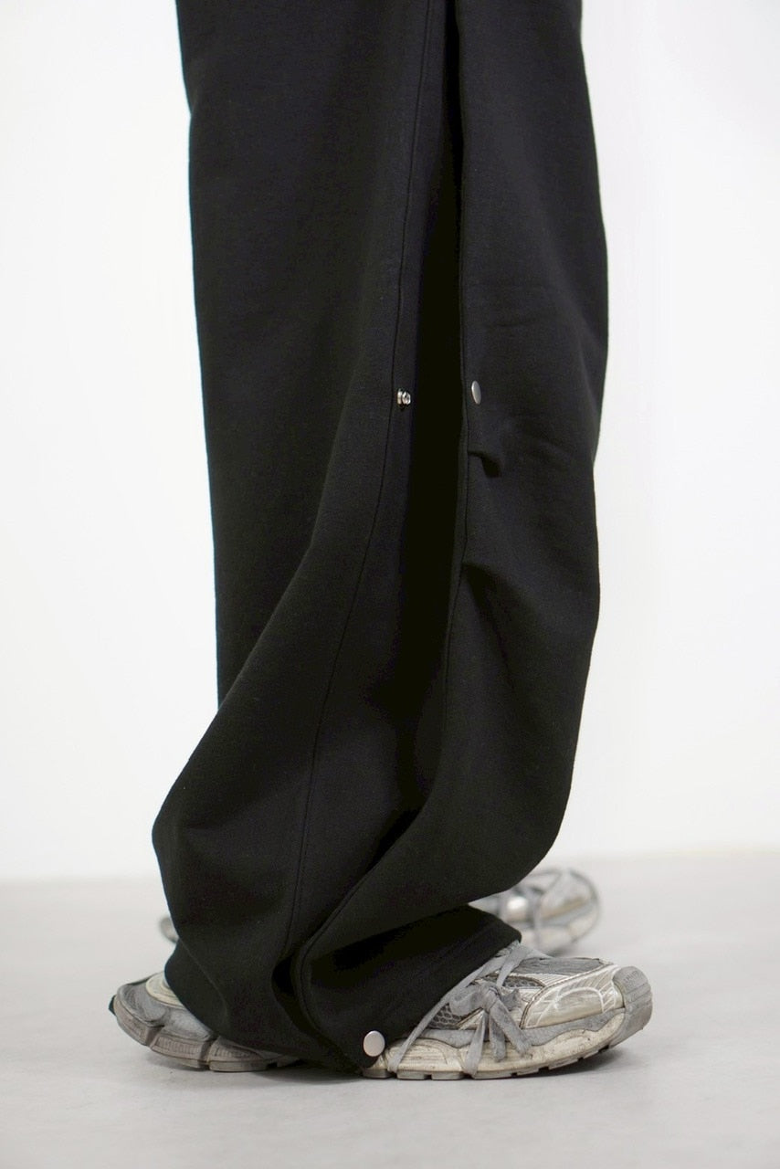 受注制【Chikashitsu +】side snap button sweat pants (2color)
