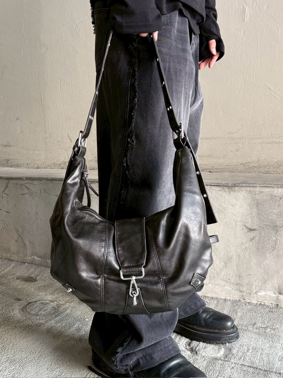 大阪店WEB限定受注制【Chikashitsu +】vintage eyelet shoulder bag / 【チカシツプラス】ビンテージアイレットショルダーバッグ