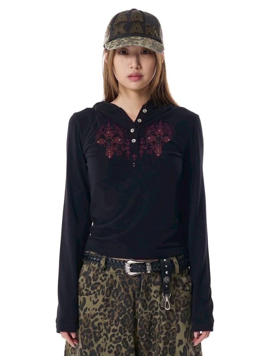 【AAKAM】Studded CROS2 Hooded Long Sleeve