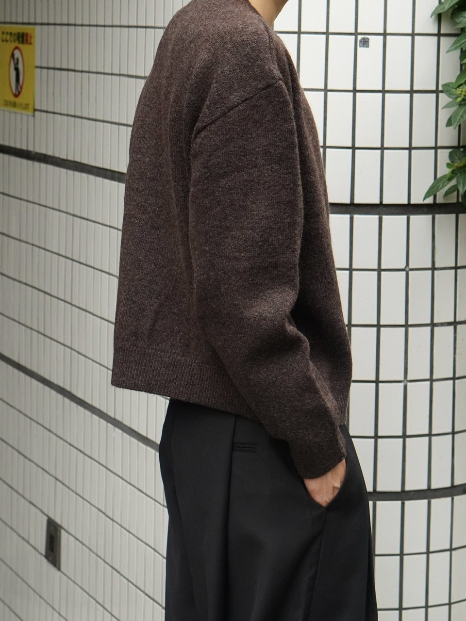 東京店WEB限定受注制【Chikashitsu +】soft touch crew neck knit