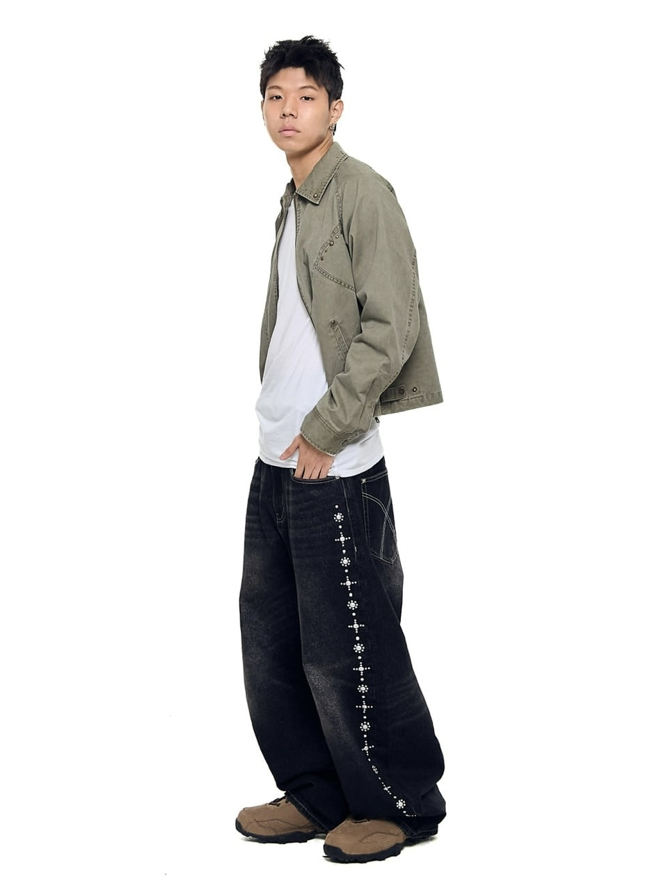 【AAKAM】Incision Studded Cotton Jacket