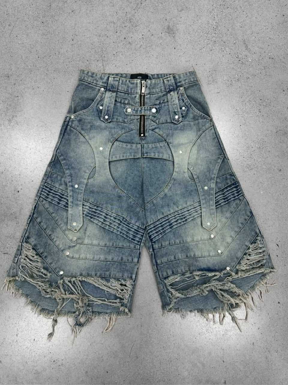 1/2 20:00再販【RICH】Knight Wide Waxed Short Pants/ 【リッチ】デザインデニムダメージハーフパンツ