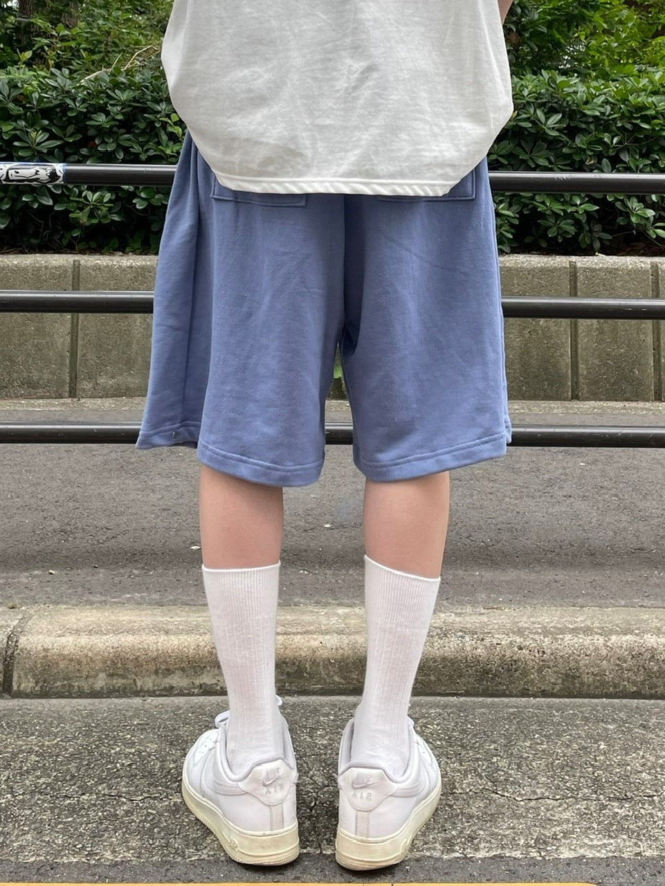 受注制【Chikashitsu +】side button sweat shorts (3color)