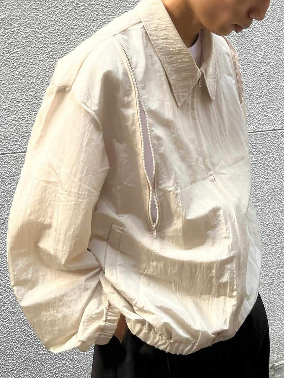 受注制【Chikashitsu +】shoulder slit design blouson (3color)