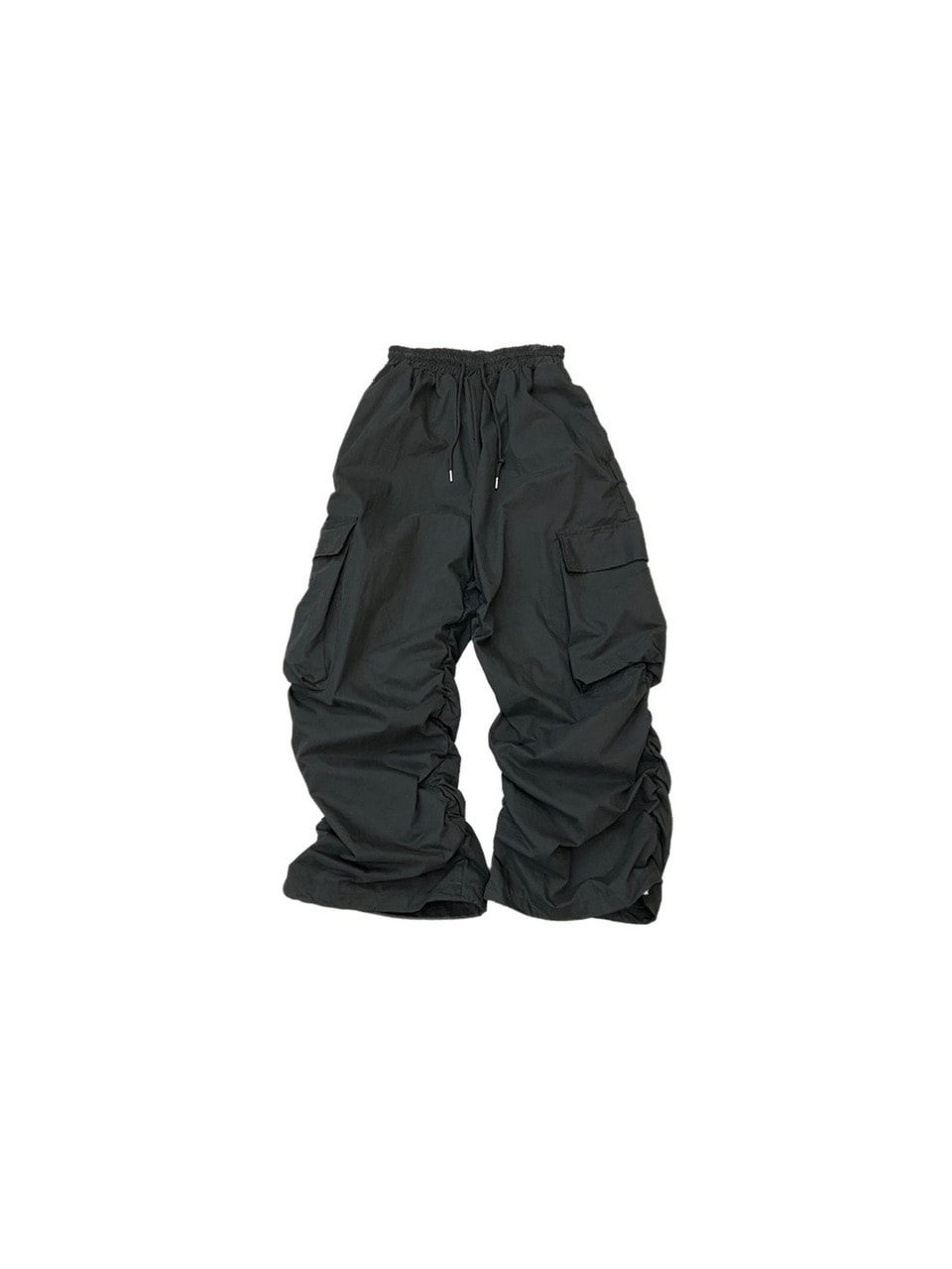 受注制【Chikashitsu +】oversized gather cargo pants (3color)