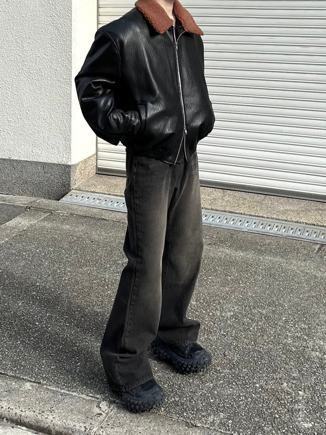 【Chikashitsu +】vintage wash bootscut denim pants (2color)