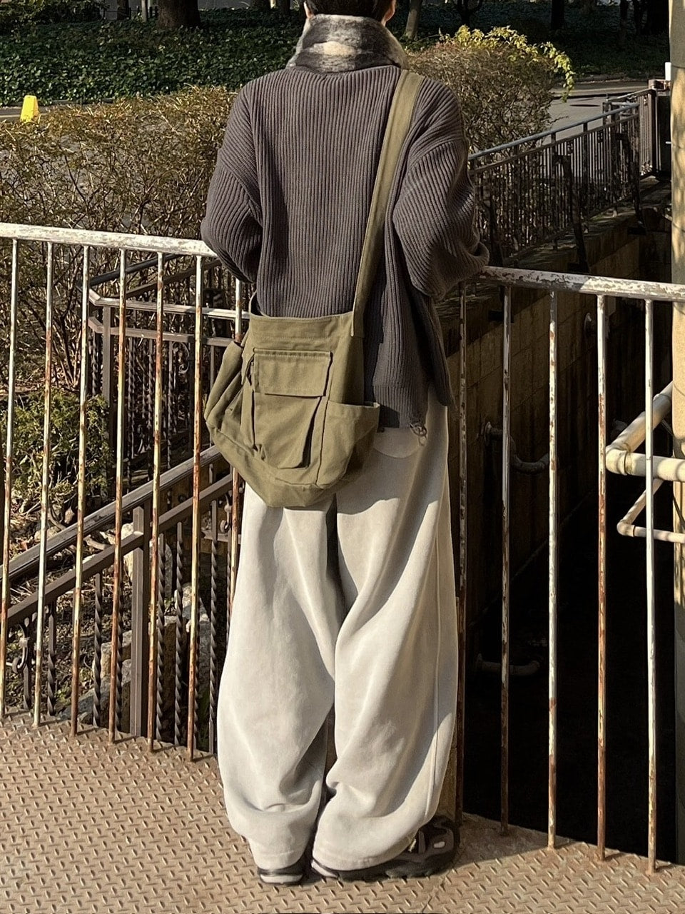 受注制【youll】damage round knit (3color)