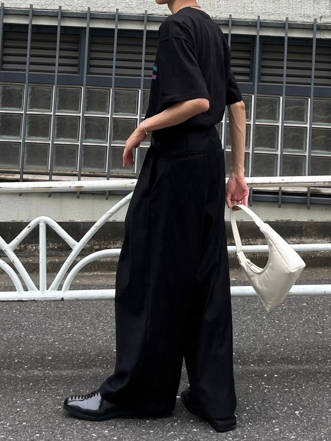 受注制【Chikashitsu +】graphic t-shirt 2 (3color)