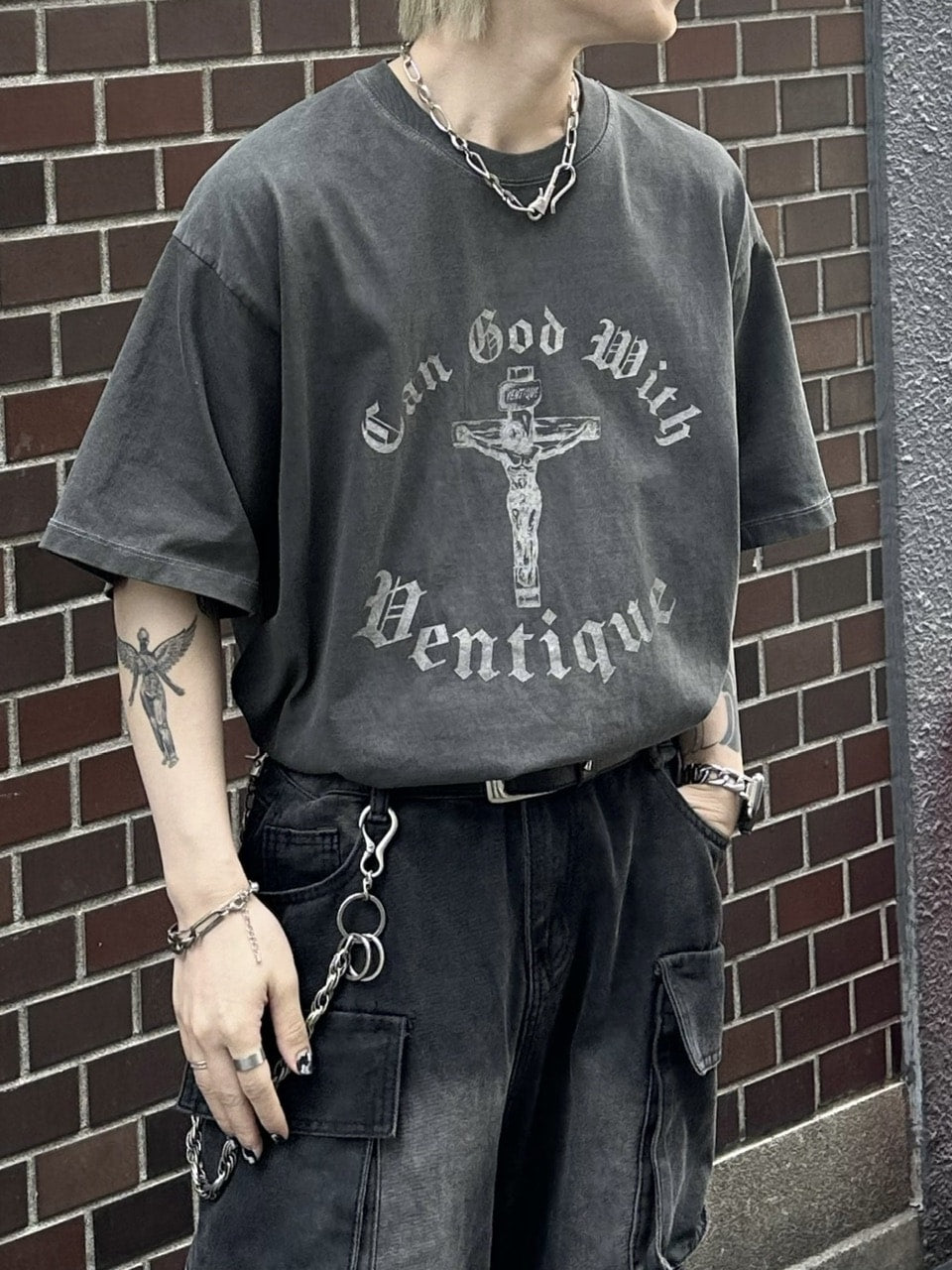 大阪店WEB限定【Chikashitsu +】box fit jesus t-shirt (2color)