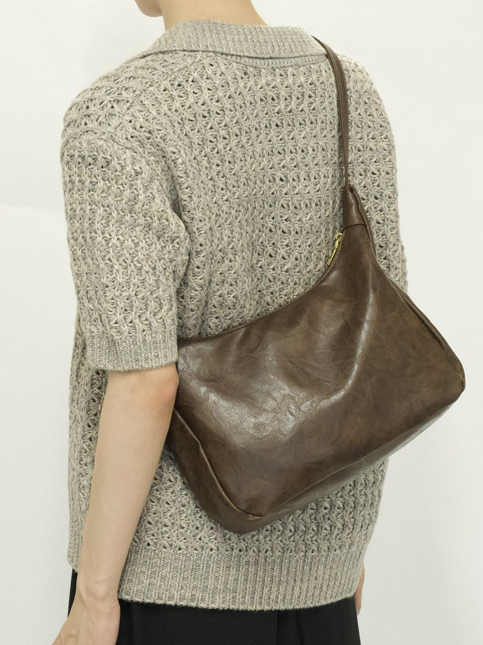 東京店WEB限定受注制【Chikashitsu +】vegan leather cross bag (2color)