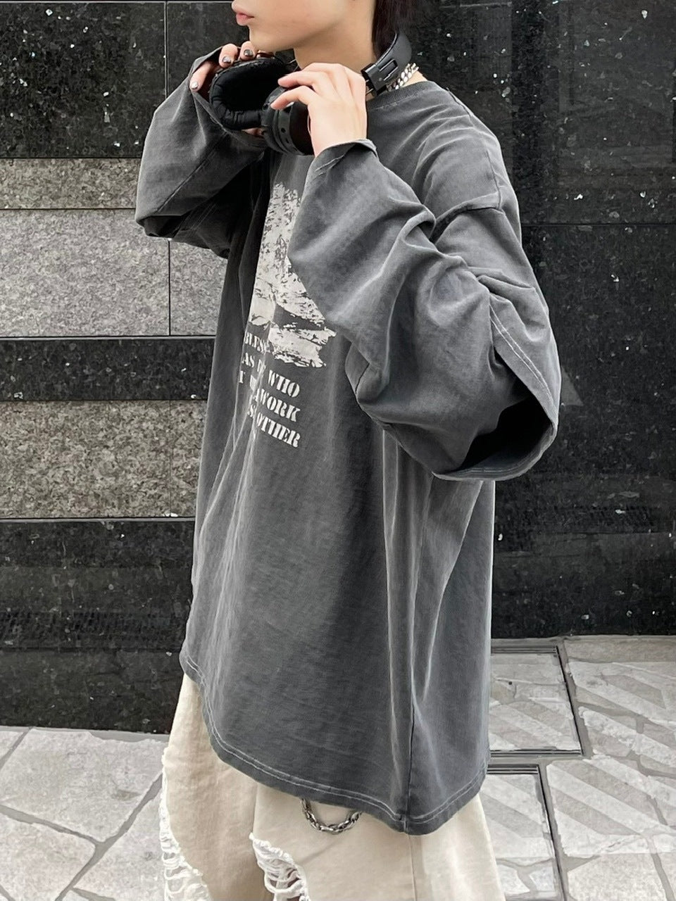 【Chikashitsu +】layered graphic long sleeve (2color) / 【チカシツプラス】レイヤードグラフィックプリント長袖Tシャツ