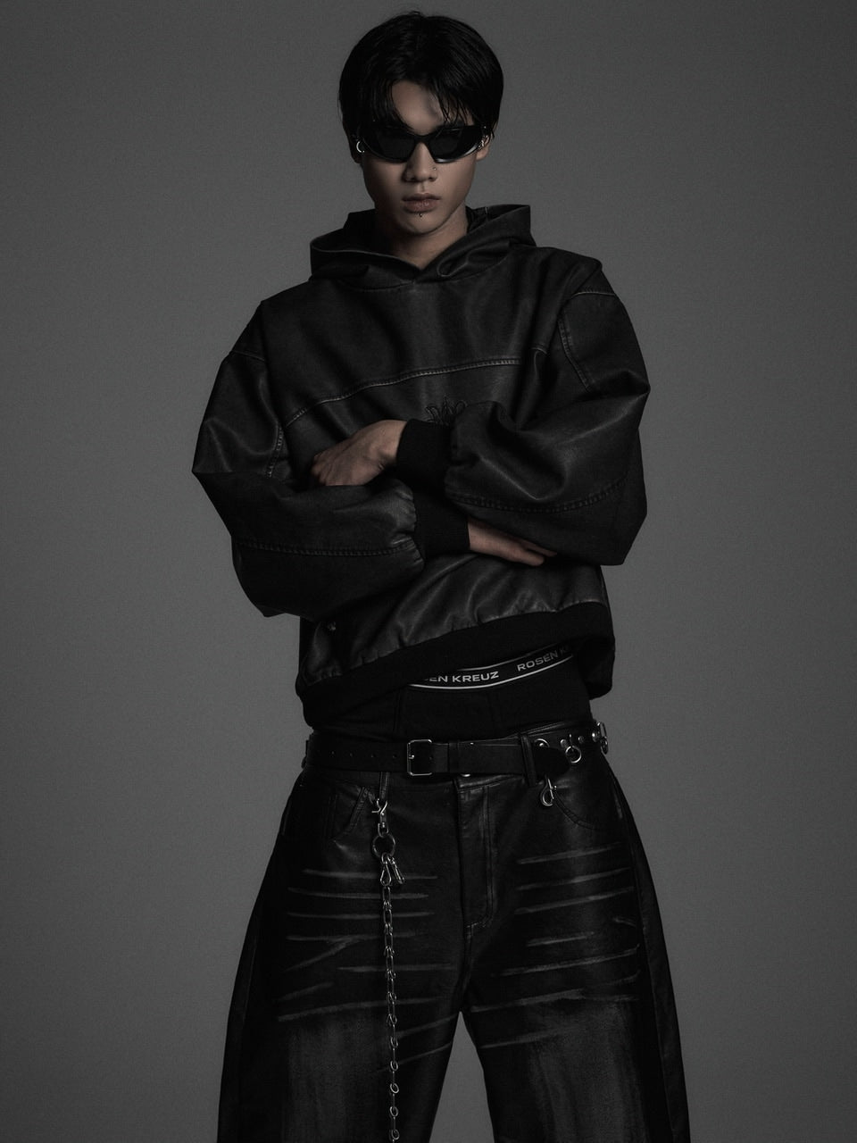 【Rosen Kreuz】VINTAGE LEATHER SHIRRING HOODIE