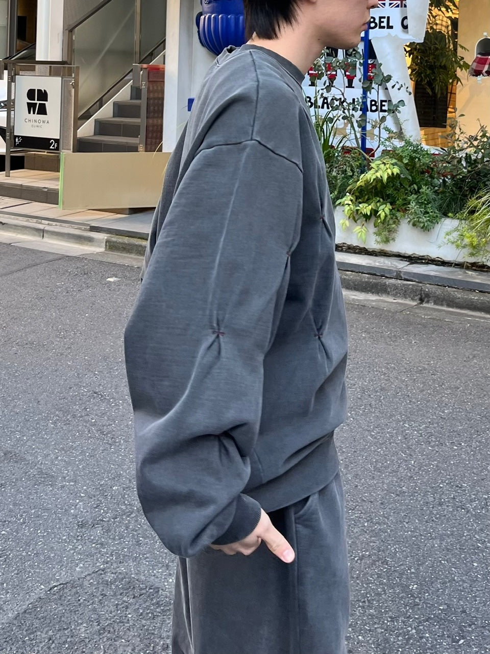 受注制【Chikashitsu +】stitch design sweat (3color)