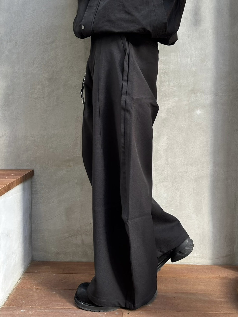 【youll】2tuck slit curve slacks