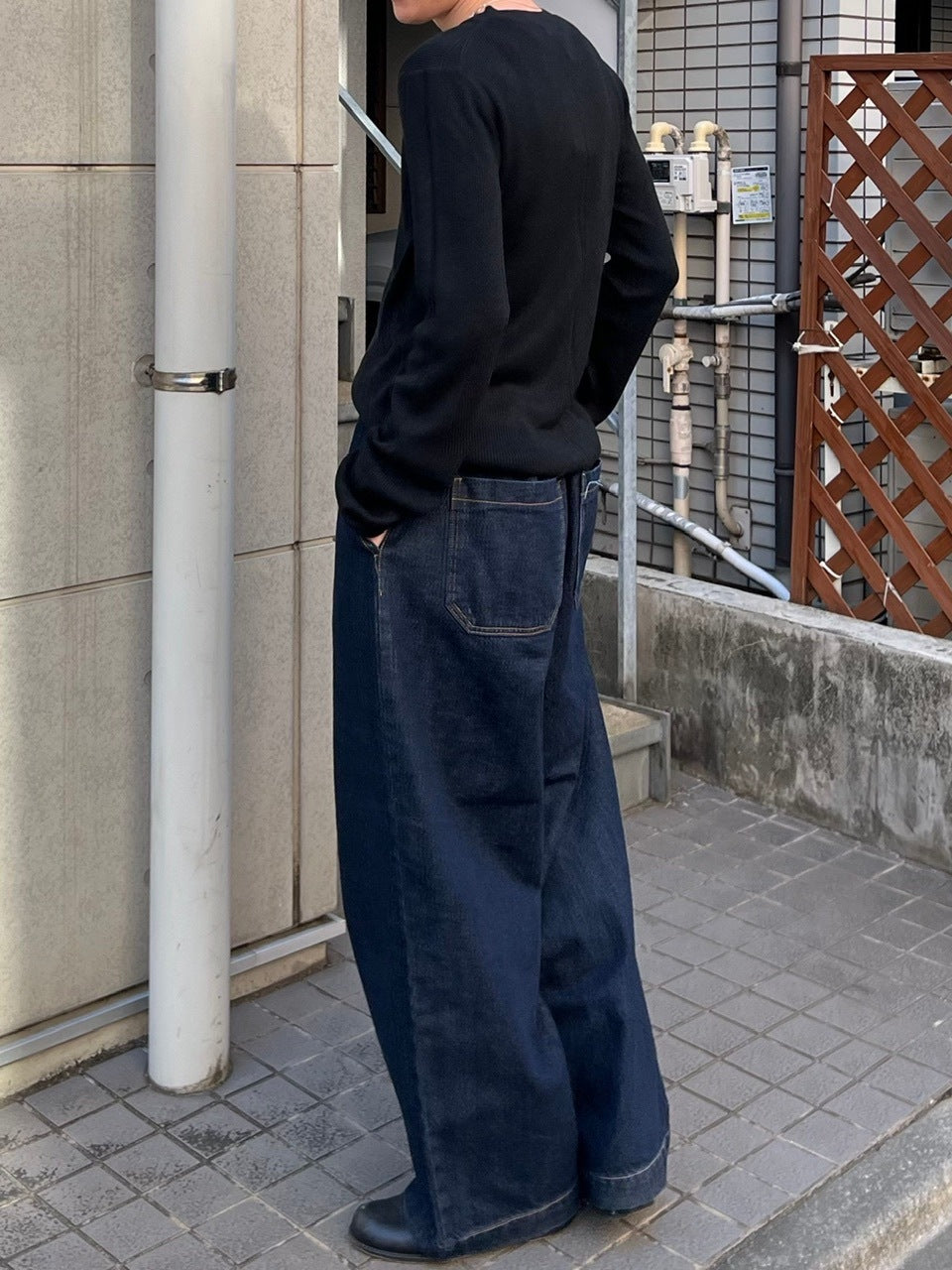 chikamichiです。 東京店WEB限定受注制【Chikashitsu +】Loose fit one tuck denim pants