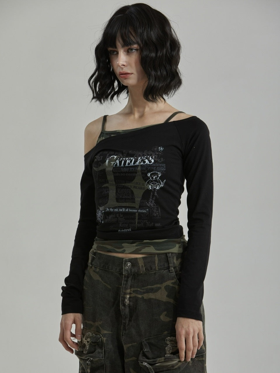 【GATELESS】CAMOUFLAGE LAYERED ONE SHOULDER T-SHIRT