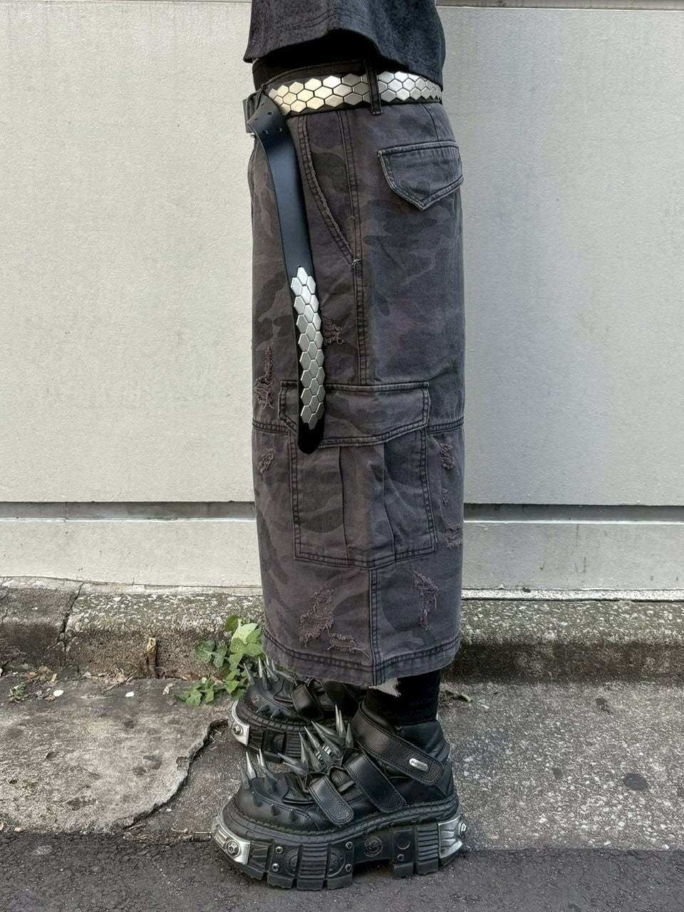 【Never mind the XU】camouflage damage half pants (2color) / 【ネバーマインドザエックスユー】カモフラージュダメージデニムハーフパンツ