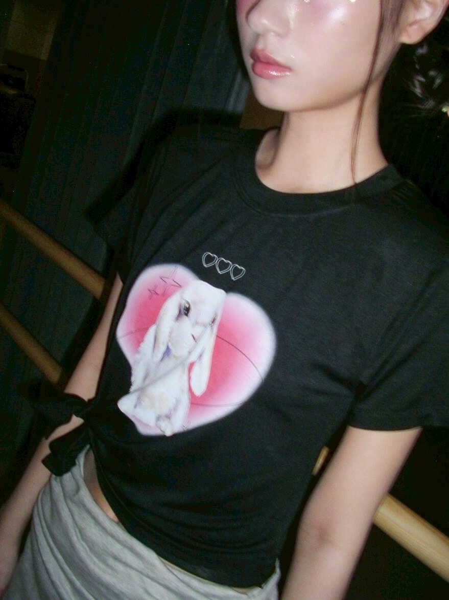 【ODDONEOUT】COSMOS RABBIT TIE T-SHIRTS