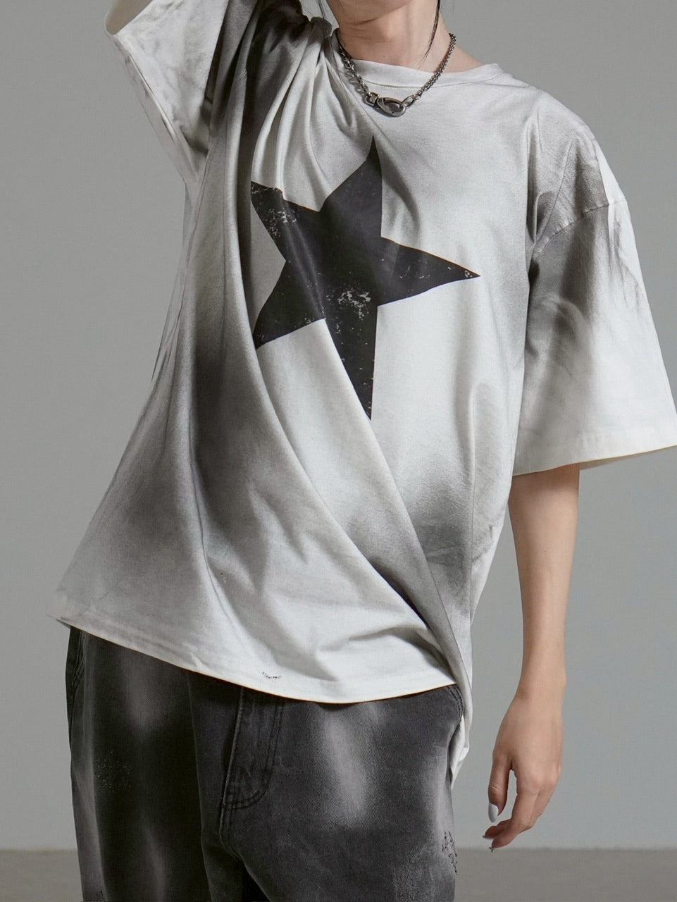 受注制【Chikashitsu +】pigment big star t-shirt (2color) / 【チカシツプラス】ピグメントビッグスタープリント半袖Tシャツ