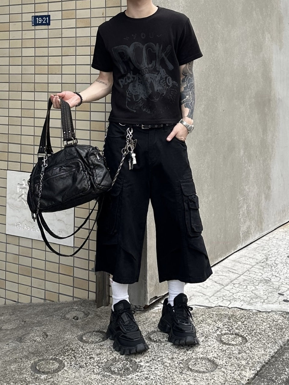 大阪店WEB限定受注制【Chikashitsu +】cotton cargo bermuda pants (2color)