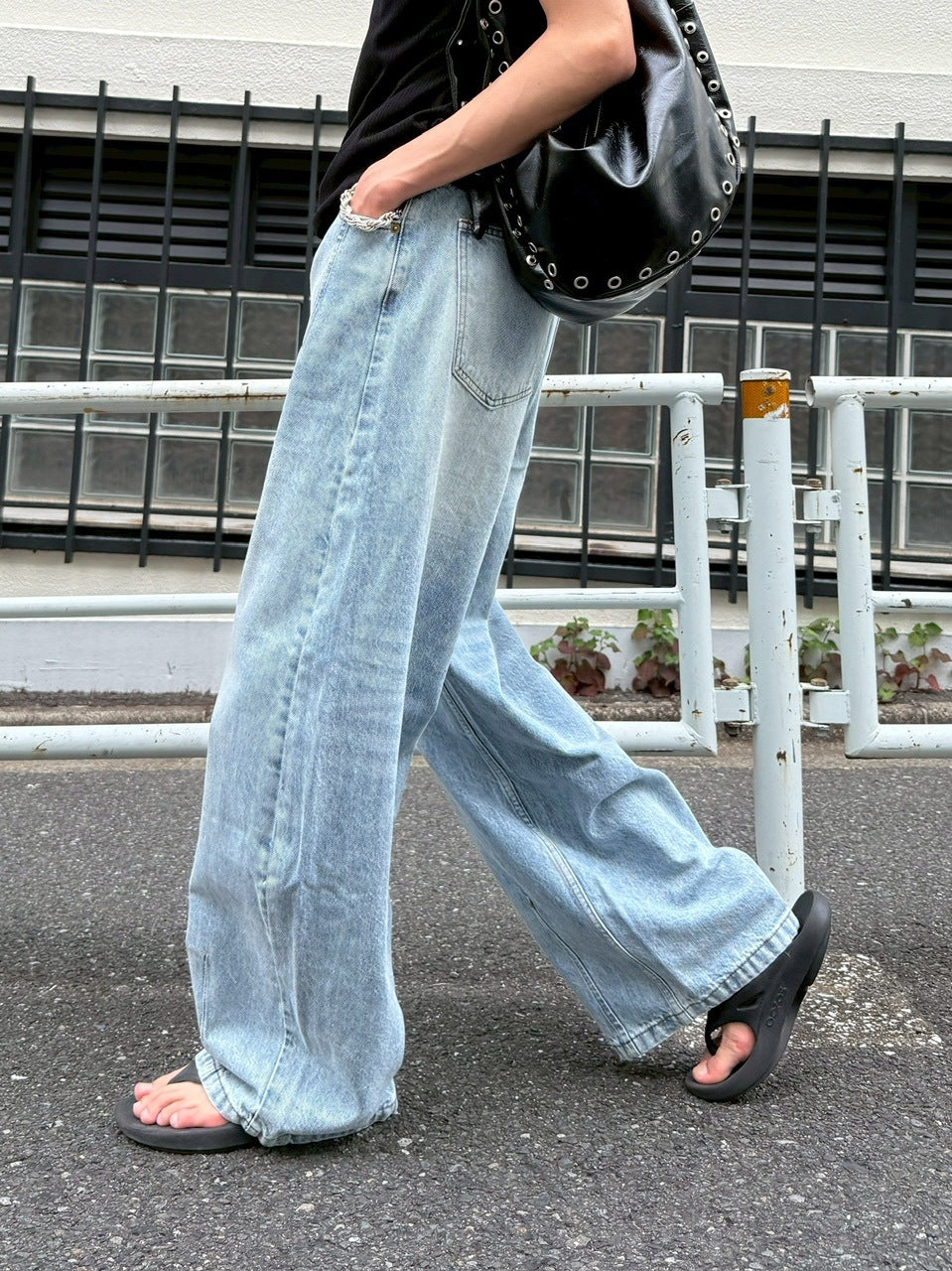 東京店WEB限定受注制【Chikashitsu +】barrel leg jeans