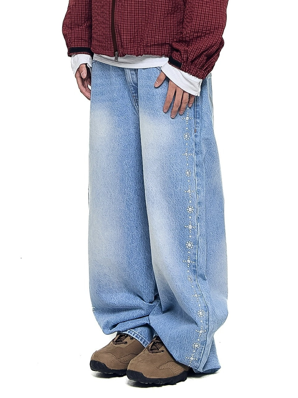 【AAKAM】Side Rhinestone Denim Pants