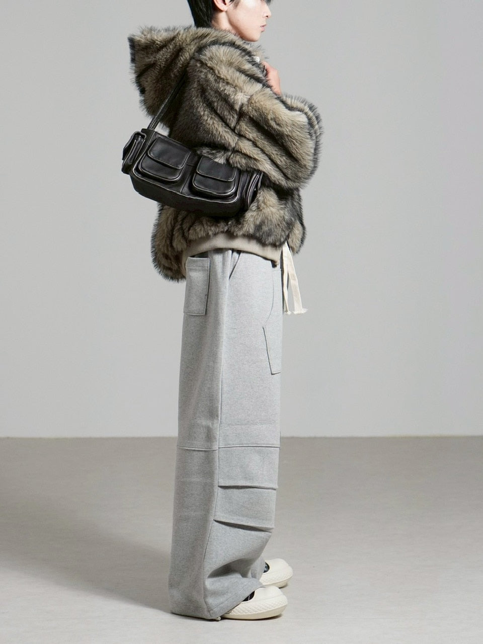 受注制【Chikashitsu +】oversized hooded fur blouson / 【チカシツプラス】オーバーサイズフーデッドファーブルゾン (4color)