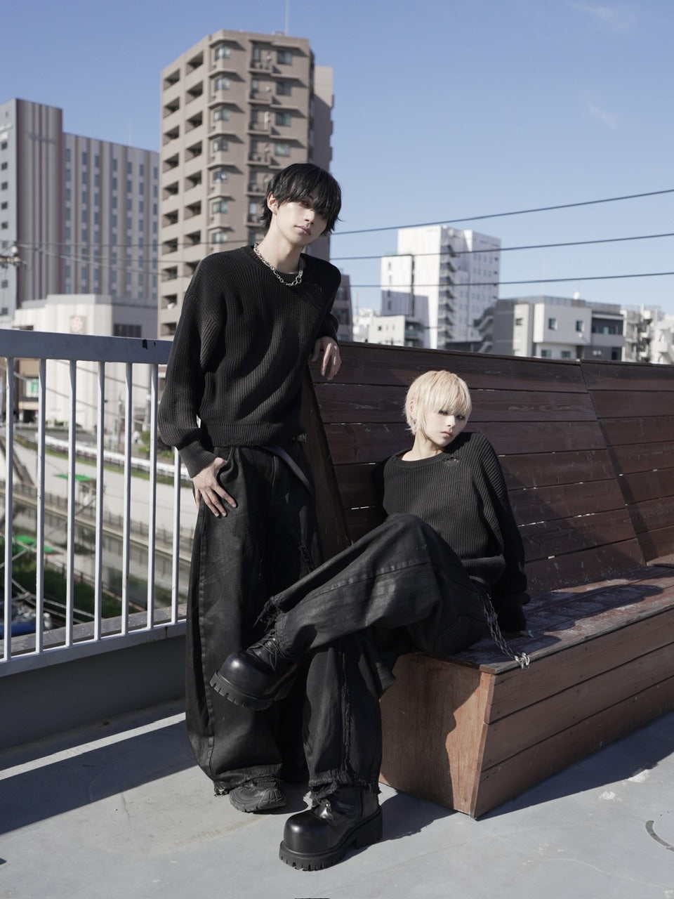 【CHIKASHITSU PLUS HIGH】Cropped spray dyeing knit