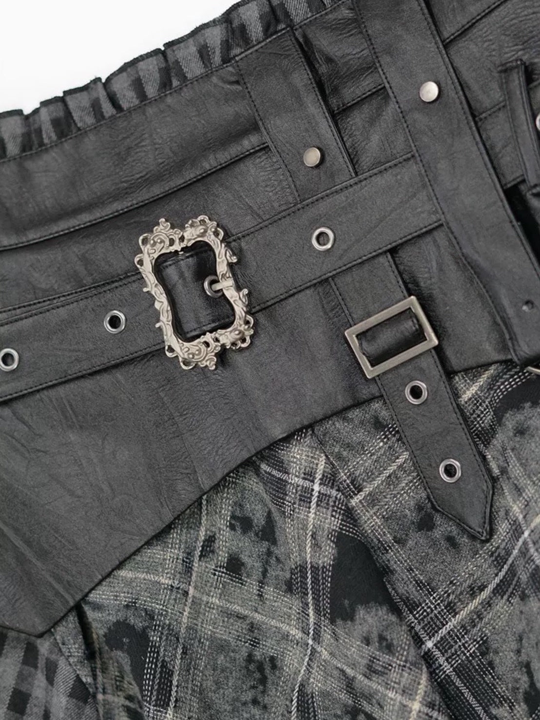 【Cest Nous】Belted Plaid Skirt / 【セヌー】ベルトアシンメトリースカート