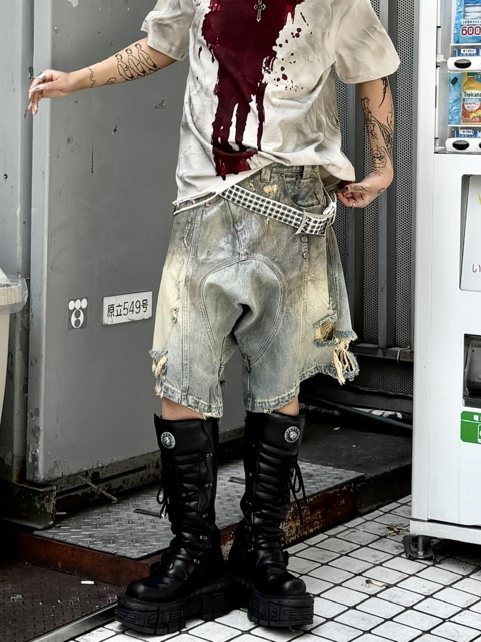 国際配送【Never mind the XU】Rivet eyelet biker belt