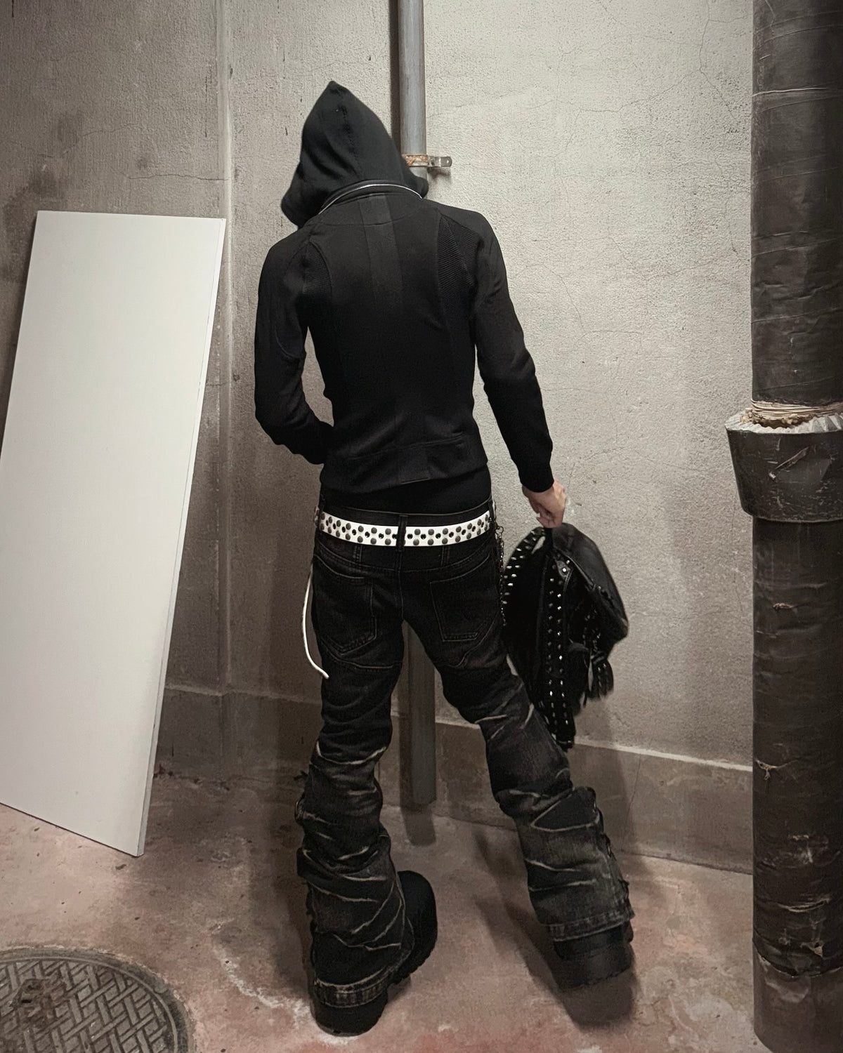 国際配送【Never mind the XU】SLIM MULTI-ZIP HOODIE