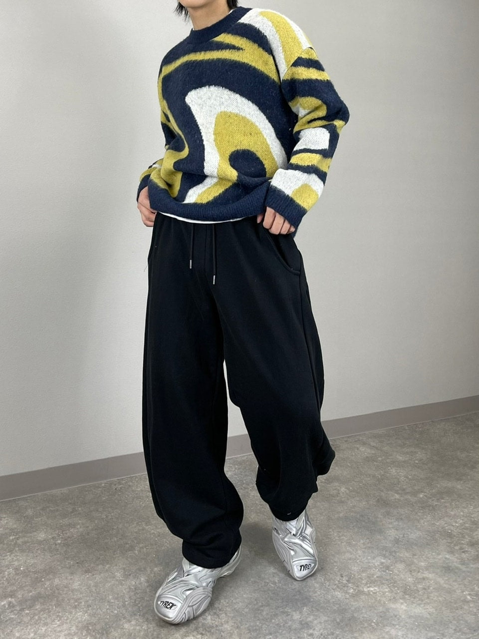 受注制【Chikashitsu +】snap button sweat pants (2color)
