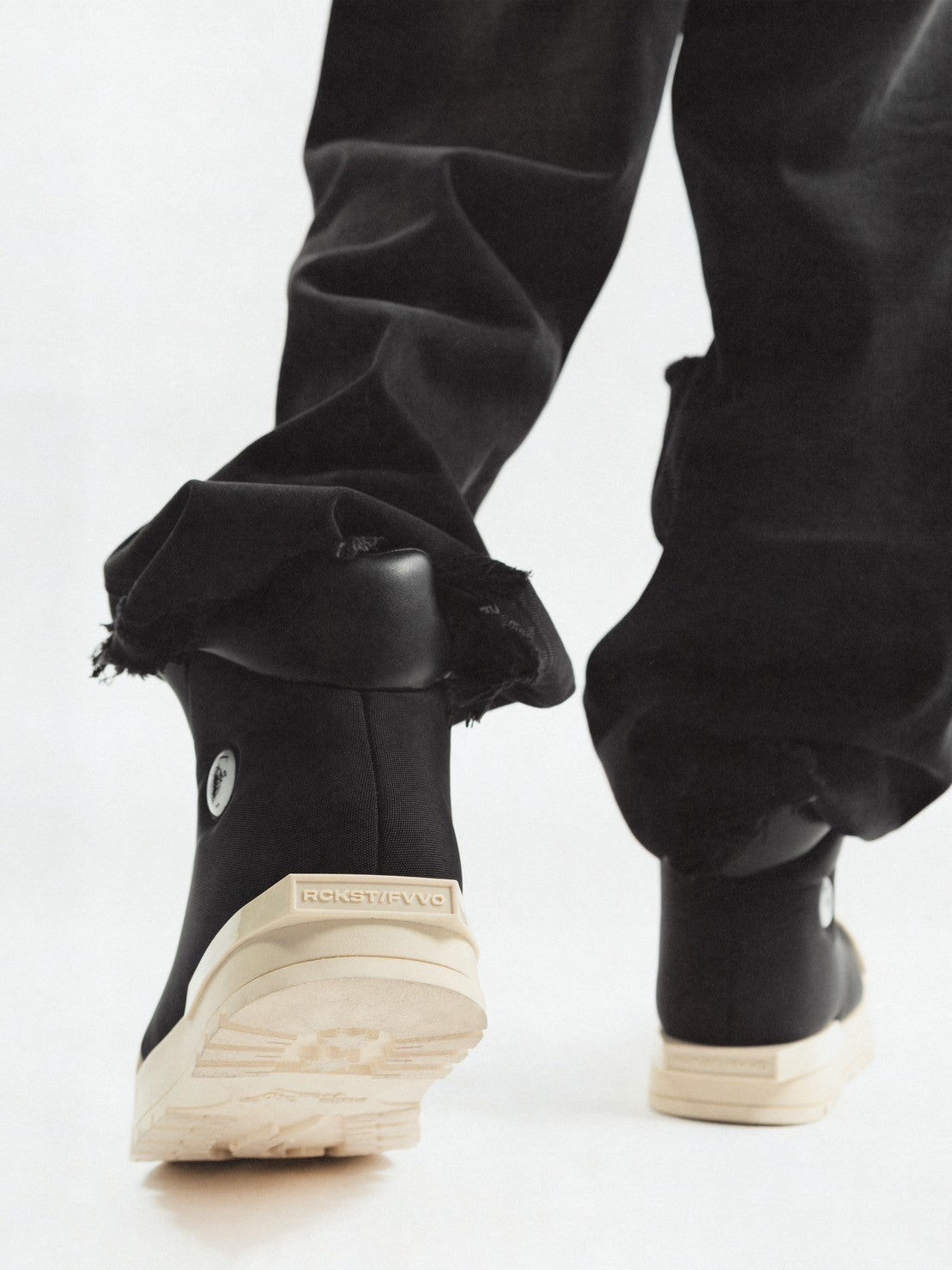 F.V.V.O】THICK SOLED HIGH TOP BOOTS / 【フリーワールドオーダー