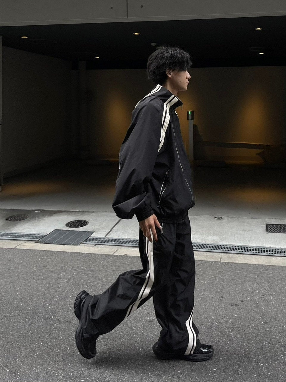 【Chikashitsu +】set up side line track pants (2color) / 【チカシツプラス】セットアップサイドライントラックパンツ