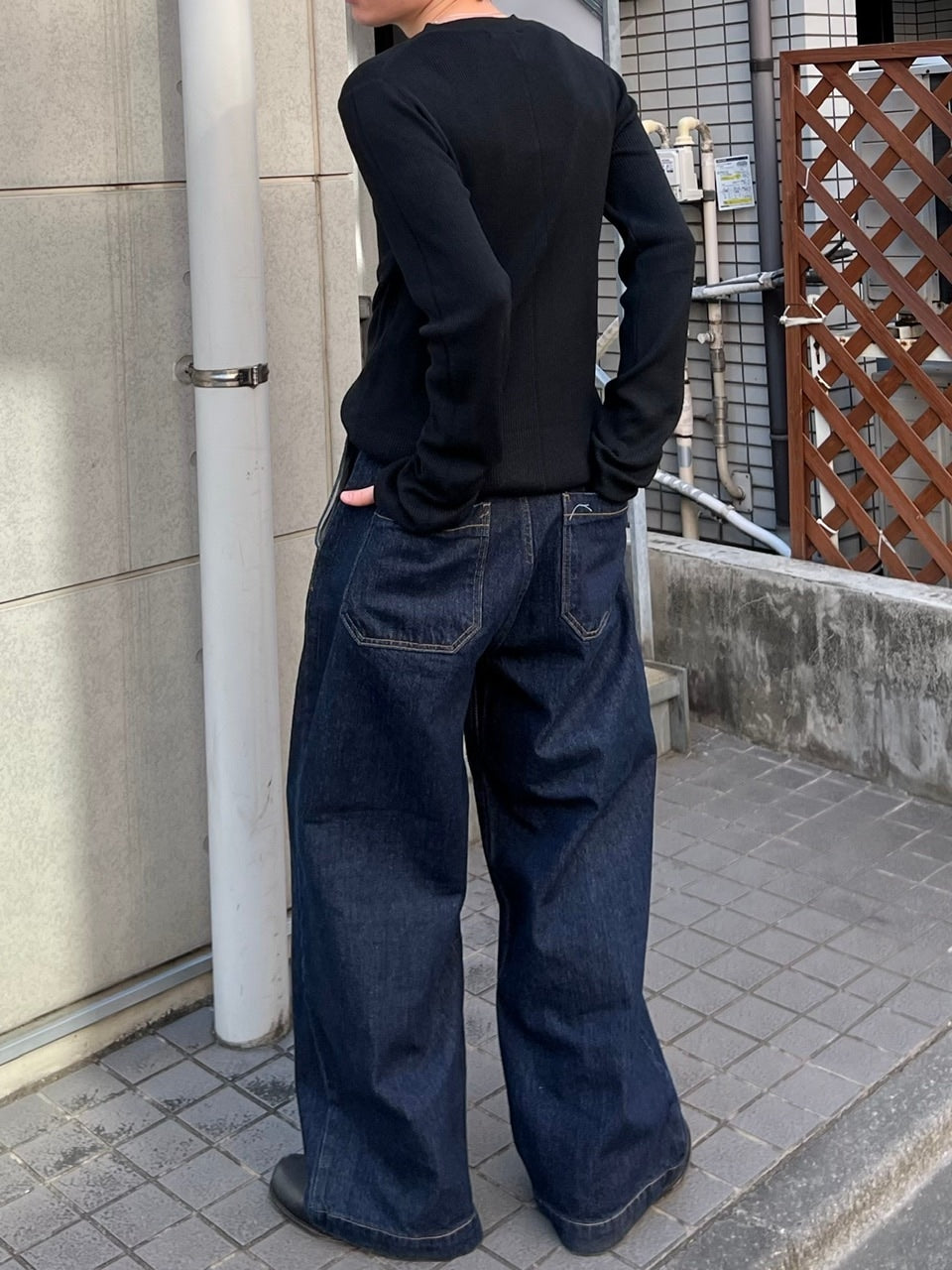 東京店WEB限定受注制【Chikashitsu +】Loose fit one tuck denim pants