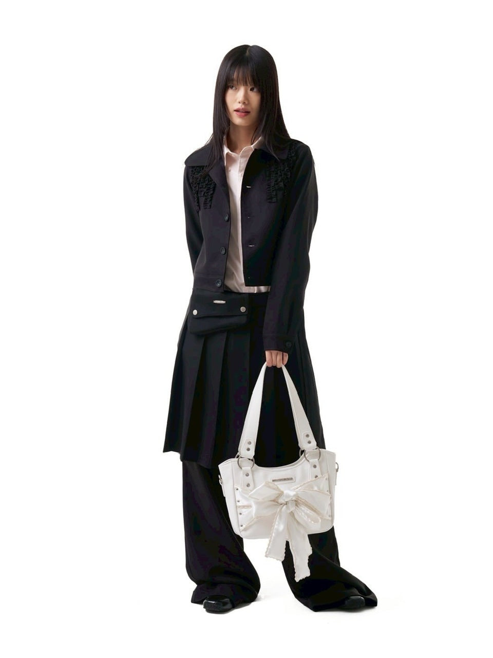 【IUGAMAKARAS】Laced Ribbon Leather Shoulder Bag
