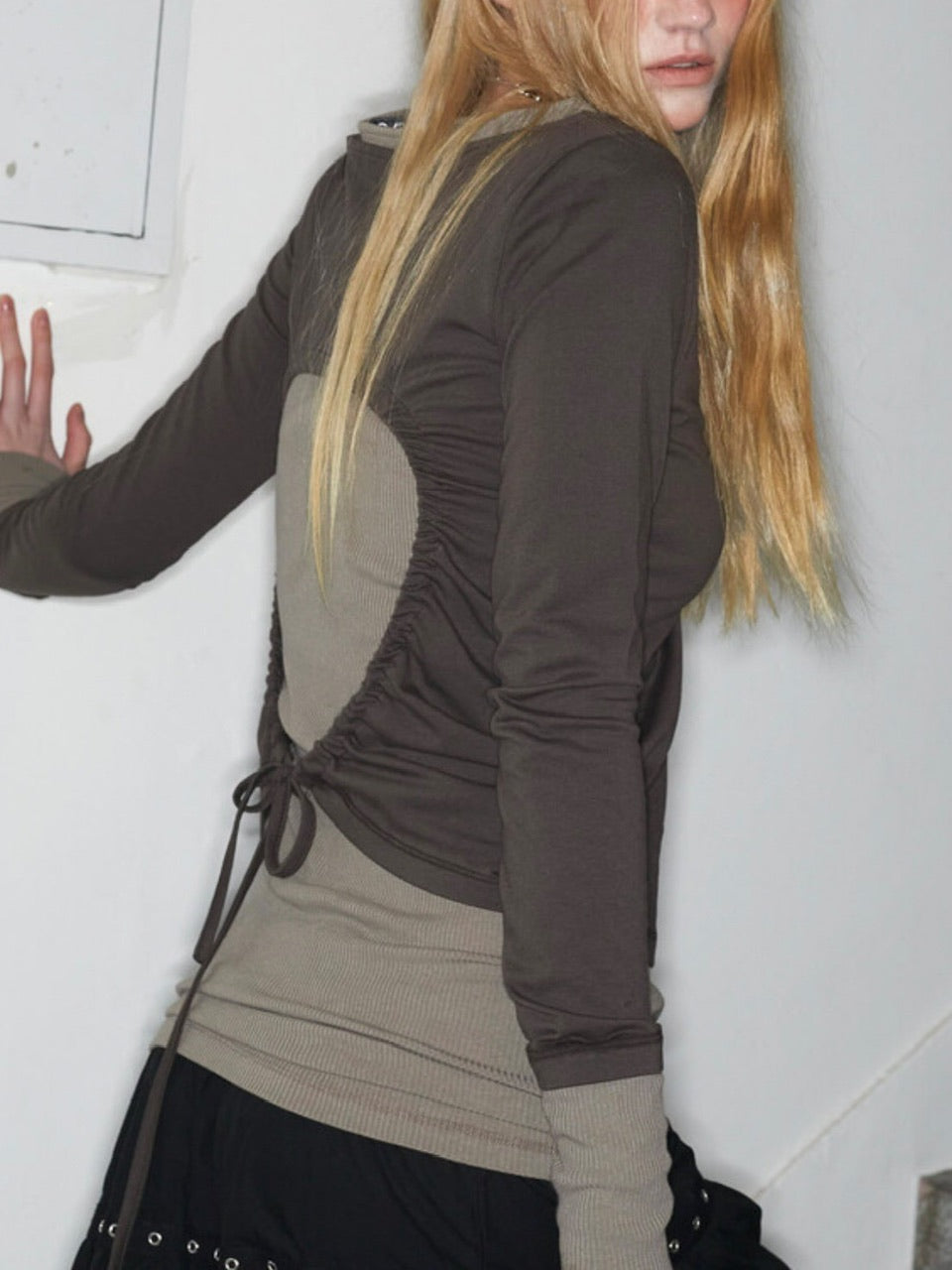 【NOT KNOWING】Back Strap Layered Top / 【ノットノーイング】バックストラップレイヤード長袖Tシャツ