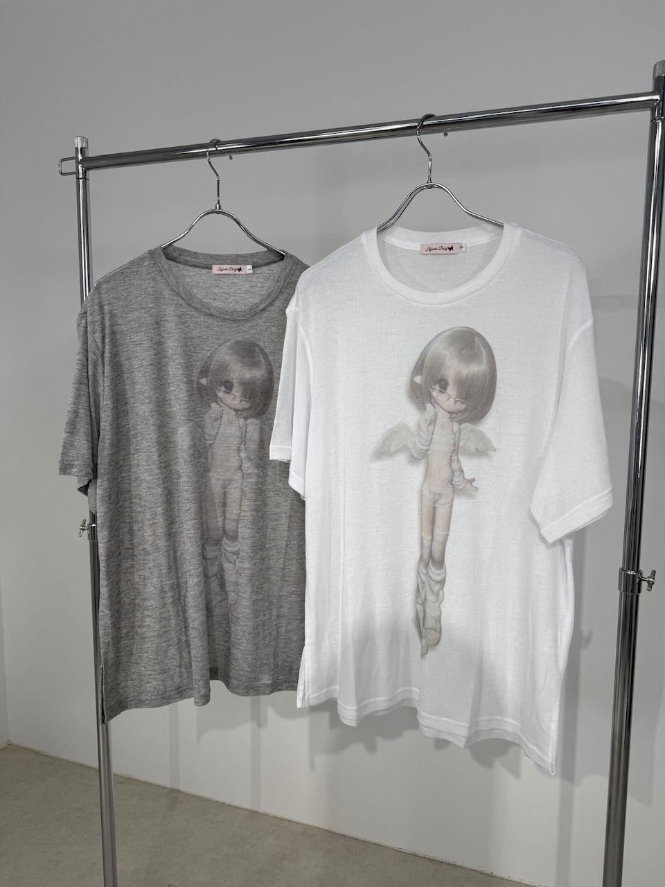 国際配送【Nerd out XU】Girl is angel see-through tee (2color)
