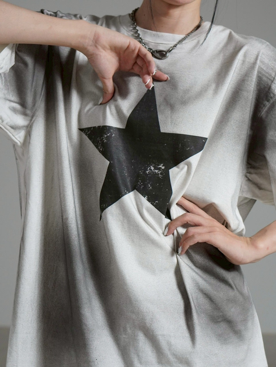 受注制【Chikashitsu +】pigment big star t-shirt (2color) / 【チカシツプラス】ピグメントビッグスタープリント半袖Tシャツ