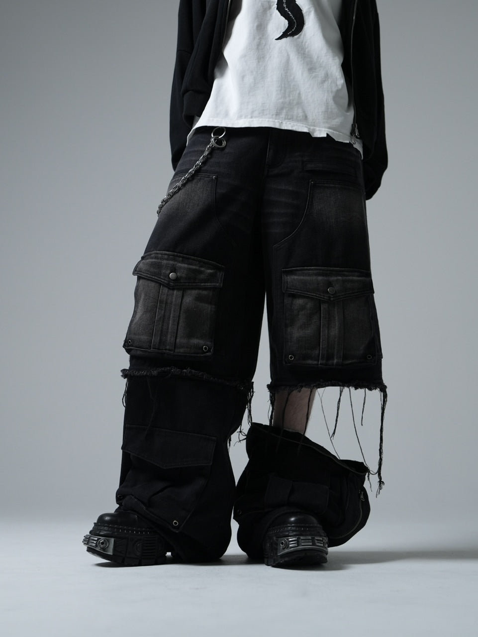 【CHIKASHITSU PLUS HIGH】Layered zip cargo denim pants
