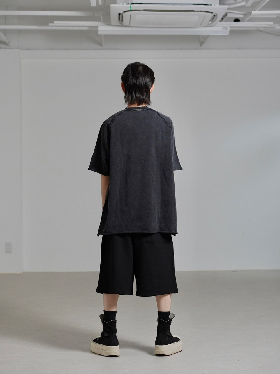 受注制【Chikashitsu +】pocket studs sweat half pants / 【チカシツプラス】ポケットスタッズスウェットハーフパンツ (2color)