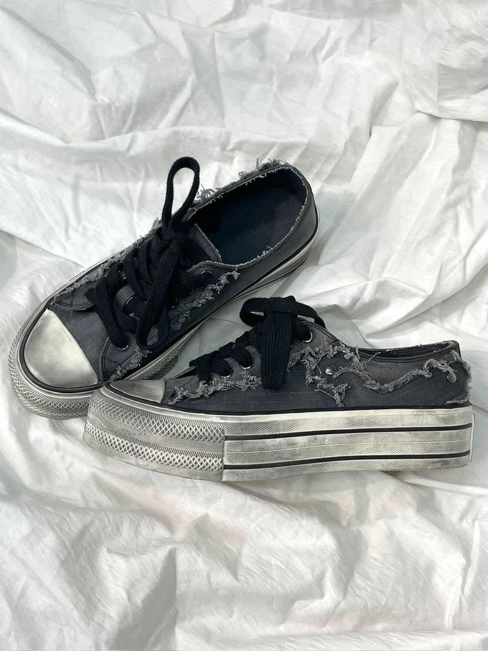 【Cest Nous】Distressed Canvas Sneakers / 【セヌー】ダーティーデニムキャンバス厚底スニーカー
