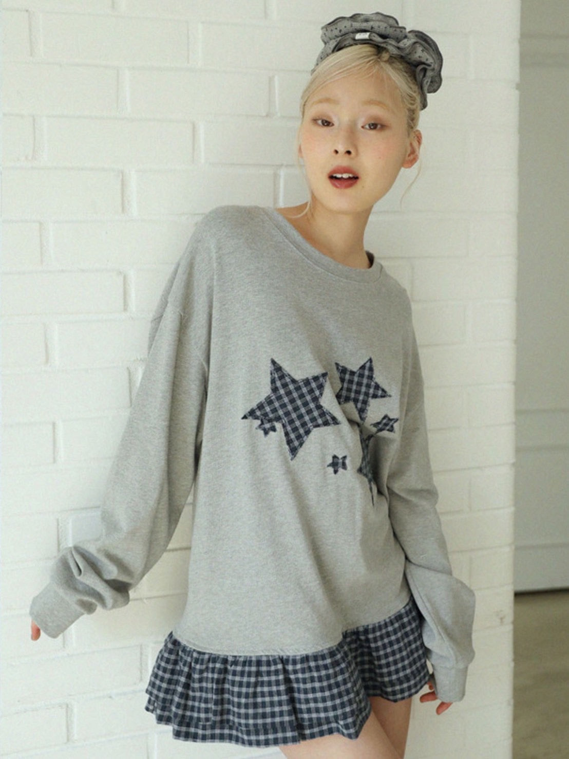12/21 20:00 再販【Uglyshadow】STAR FRILL LONGSLEEVED T-SHIRT