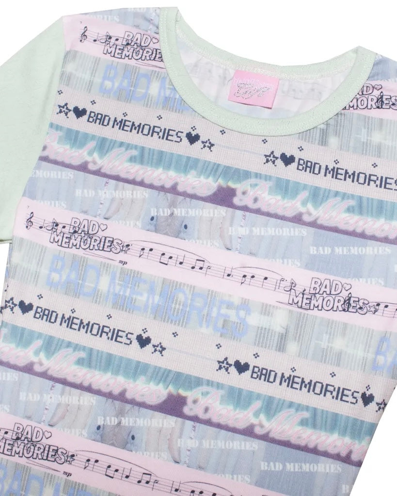 【Unopened gift】bad memories tshirt