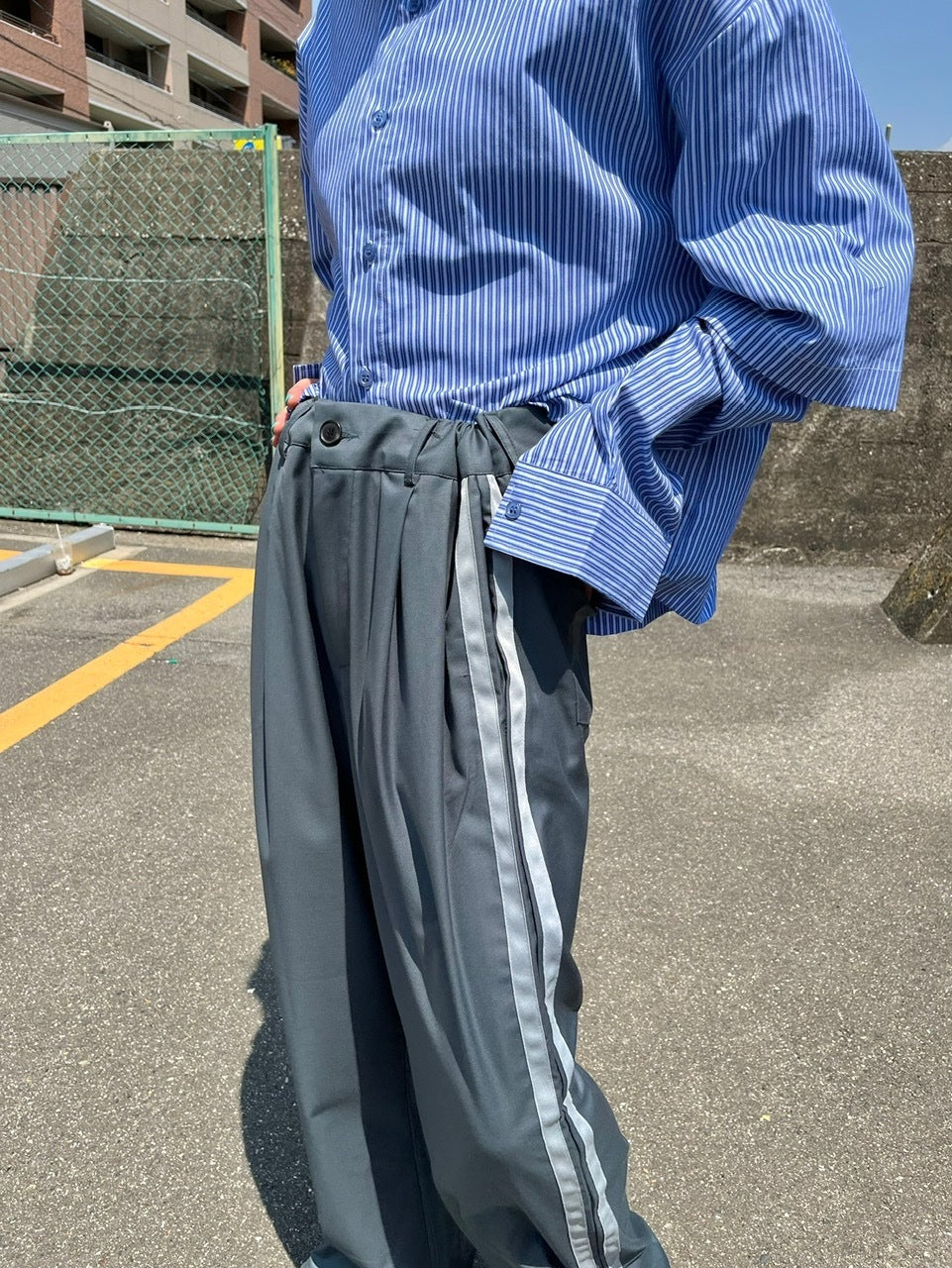 受注制【Chikashitsu +】side line slacks (3color)