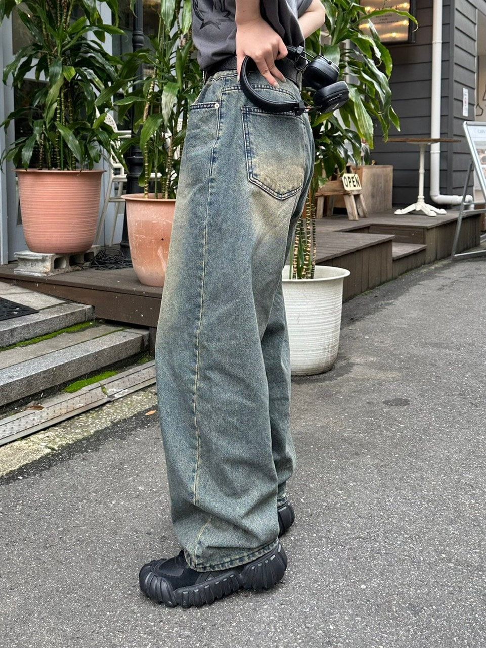 受注制【Chikashitsu +】vintage wash semi wide denim pants / 【チカシツプラス】ヴィンテージウォッシュセミワイドデニムパンツ