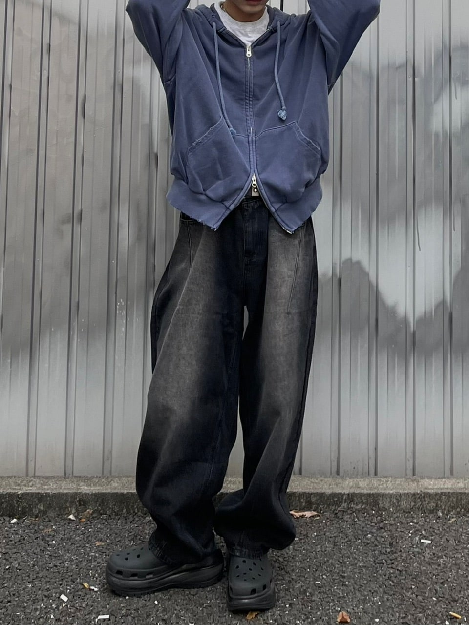 大阪店WEB限定受注制【Chikashitsu +】damage zip up hoodie (3color) / 【チカシツプラス】ダメージ長袖ジップアップパーカー