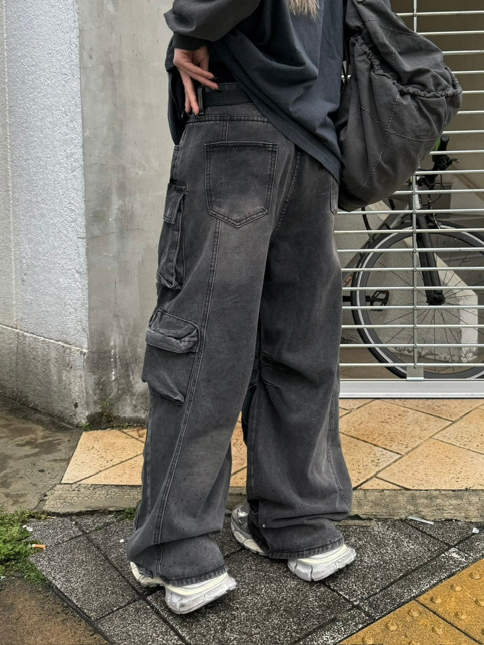 大阪店WEB限定【Chikashitsu +】utility cargo denim pants